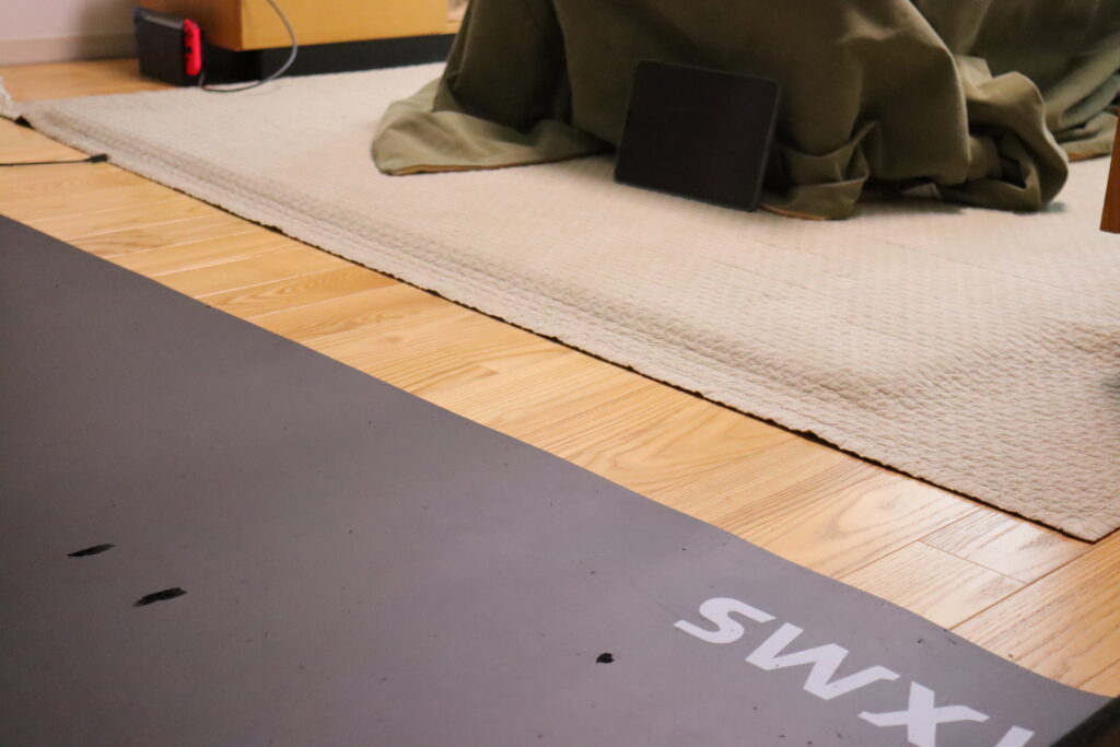 宅トレを試行錯誤するイメージ